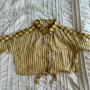 Summer top mustard yellow and white